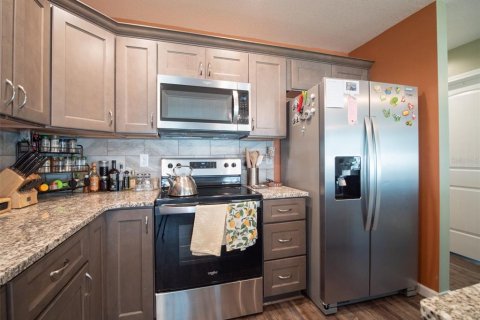 House in Live Oak, Florida 3 bedrooms, 138.8 sq.m. № 1876247 - photo 11