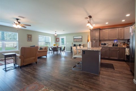 House in Live Oak, Florida 3 bedrooms, 138.8 sq.m. № 1876247 - photo 8