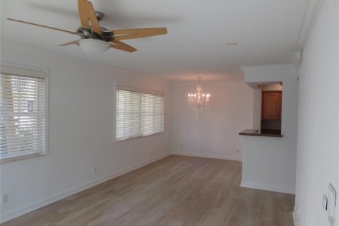 Condo in Fort Lauderdale, Florida, 2 bedrooms  № 2193208 - photo 8