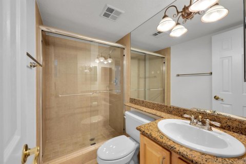 Condo in Fort Lauderdale, Florida, 2 bedrooms  № 2193208 - photo 13