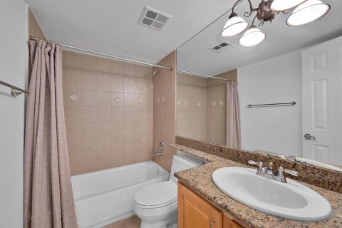 Condo in Fort Lauderdale, Florida, 2 bedrooms  № 2193208 - photo 12