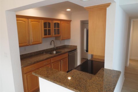 Condo in Fort Lauderdale, Florida, 2 bedrooms  № 2193208 - photo 4