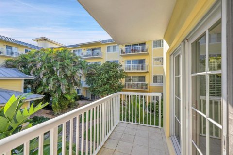 Condo in Fort Lauderdale, Florida, 2 bedrooms  № 2193208 - photo 23