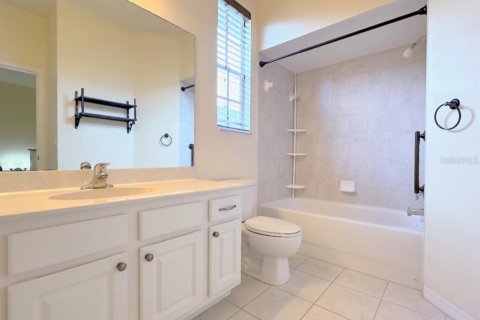 Townhouse in Largo, Florida 3 bedrooms, 190.54 sq.m. № 1909679 - photo 25