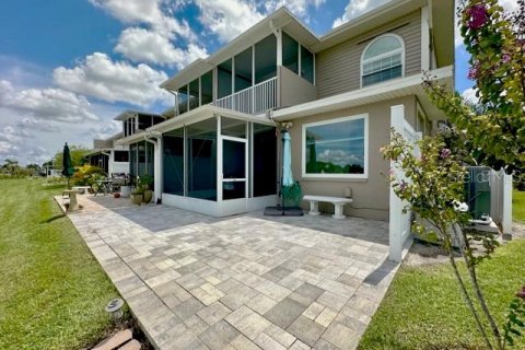 Townhouse in Largo, Florida 3 bedrooms, 190.54 sq.m. № 1909679 - photo 10