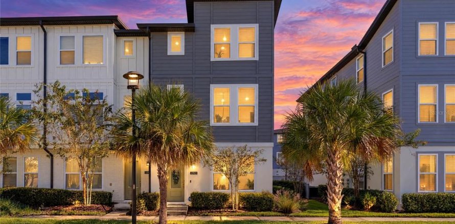 Touwnhouse à Orlando, Floride 3 chambres, 201.32 m2 № 2423590
