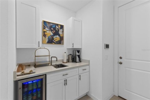Touwnhouse à vendre à Orlando, Floride: 3 chambres, 201.32 m2 № 2423590 - photo 5