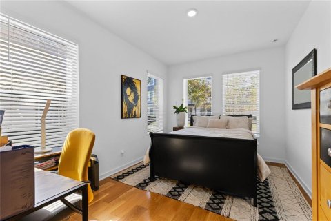 Touwnhouse à vendre à Orlando, Floride: 3 chambres, 201.32 m2 № 2423590 - photo 6