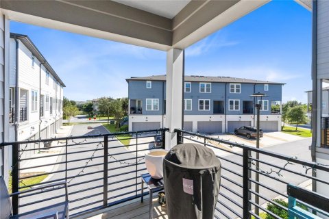 Touwnhouse à vendre à Orlando, Floride: 3 chambres, 201.32 m2 № 2423590 - photo 15