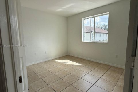 Appartement à louer à Doral, Floride: 3 chambres, 128.21 m2 № 1946856 - photo 3