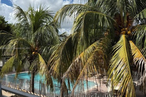 Appartement à louer à Doral, Floride: 3 chambres, 128.21 m2 № 1946856 - photo 4