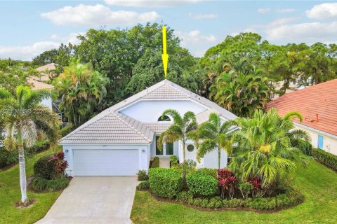 House in Palm Beach Gardens, Florida 3 bedrooms, 179.12 sq.m. № 2008018 - photo 4