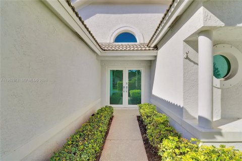 House in Palm Beach Gardens, Florida 3 bedrooms, 179.12 sq.m. № 2008018 - photo 2