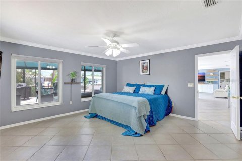House in Bradenton, Florida 3 bedrooms, 203.64 sq.m. № 1833383 - photo 24