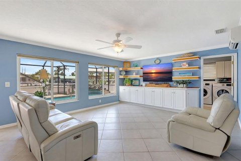 House in Bradenton, Florida 3 bedrooms, 203.64 sq.m. № 1833383 - photo 19