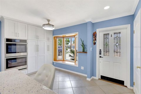 House in Bradenton, Florida 3 bedrooms, 203.64 sq.m. № 1833383 - photo 10