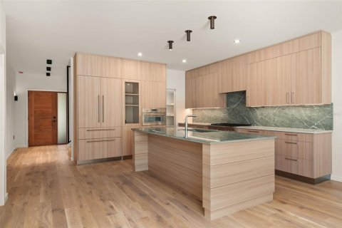 Casa en venta en Sarasota, Florida, 5 dormitorios, 290.6 m2 № 2166969 - foto 24