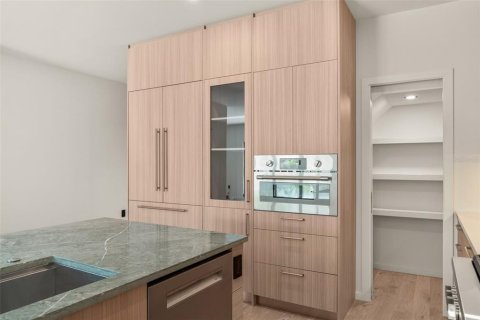Casa en venta en Sarasota, Florida, 5 dormitorios, 290.6 m2 № 2166969 - foto 19