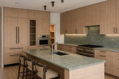 Casa en venta en Sarasota, Florida, 5 dormitorios, 290.6 m2 № 2166969 - foto 2