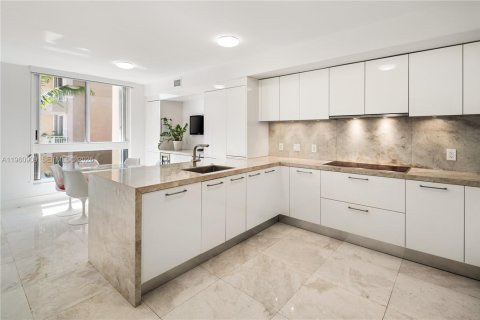 Copropriété à louer à Key Biscayne, Floride: 3 chambres, 230.12 m2 № 2023643 - photo 12