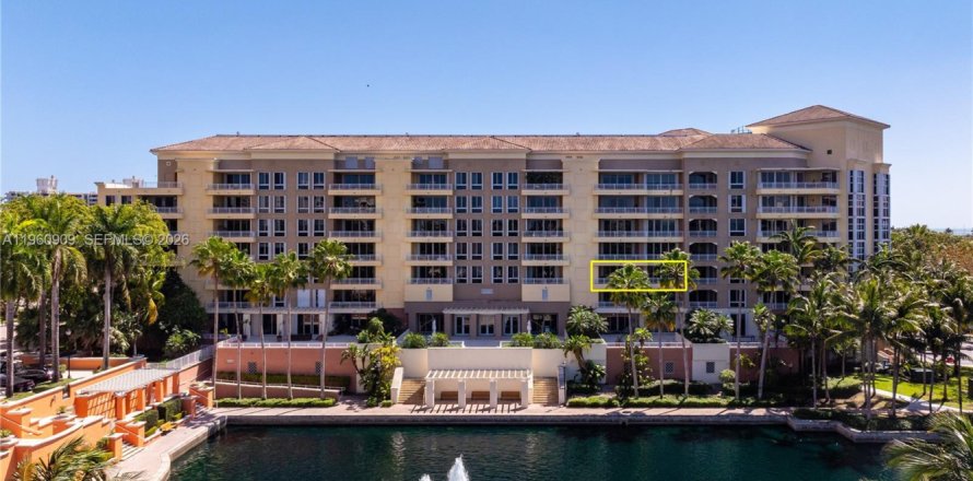 Condo à Key Biscayne, Floride, 3 chambres  № 2023643