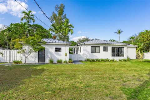 Villa ou maison à vendre à El Portal, Floride: 4 chambres, 214.6 m2 № 2427817 - photo 20