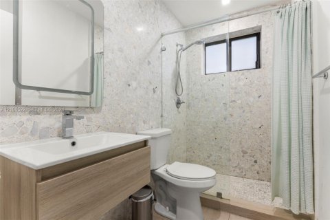 Villa ou maison à vendre à El Portal, Floride: 4 chambres, 214.6 m2 № 2427817 - photo 25