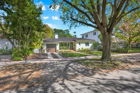 Villa ou maison à vendre à Coral Gables, Floride: 3 chambres, 133.59 m2 № 2046779 - photo 25
