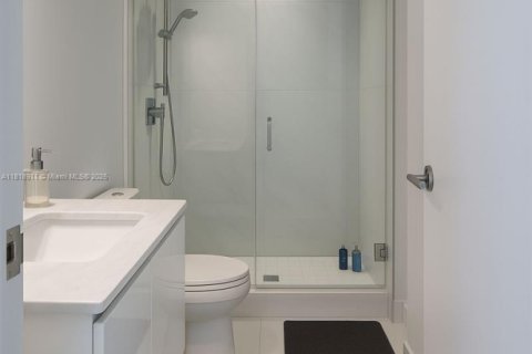 Condo in Sunny Isles Beach, Florida, 4 bedrooms  № 1776431 - photo 13