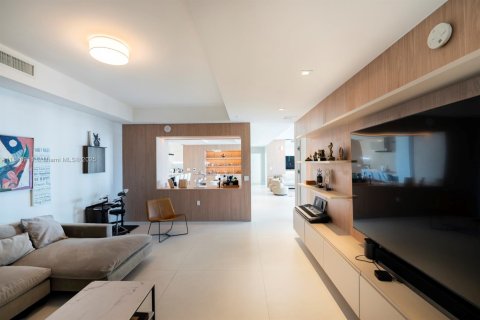 Condo in Sunny Isles Beach, Florida, 4 bedrooms  № 1776431 - photo 18