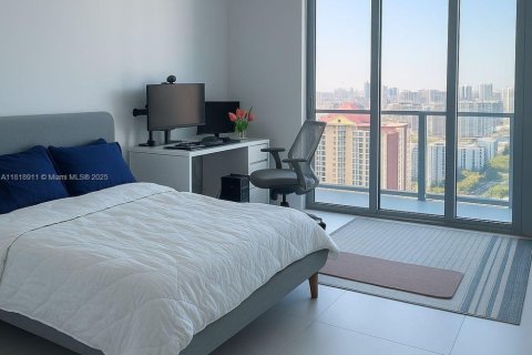 Condo in Sunny Isles Beach, Florida, 4 bedrooms  № 1776431 - photo 10