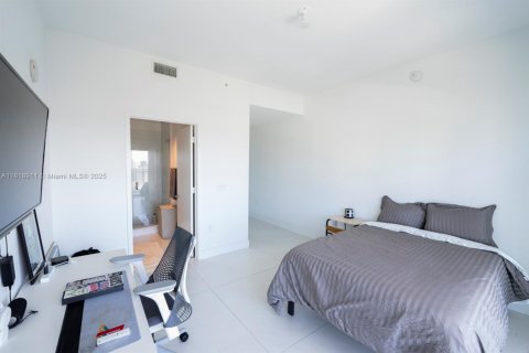 Condo in Sunny Isles Beach, Florida, 4 bedrooms  № 1776431 - photo 28