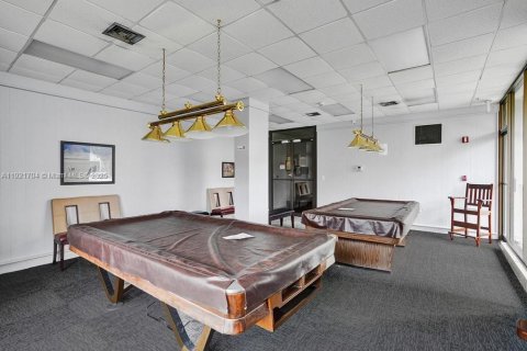 Copropriété à vendre à Sunny Isles Beach, Floride: 2 chambres, 113.34 m2 № 1975356 - photo 15