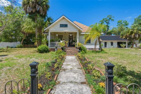 House in Arcadia, Florida 3 bedrooms, 231.42 sq.m. № 2201353 - photo 5