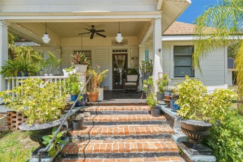 House in Arcadia, Florida 3 bedrooms, 231.42 sq.m. № 2201353 - photo 6