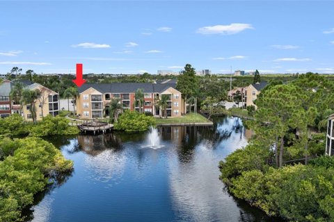 Condo in Saint Petersburg, Florida, 1 bedroom  № 1900529 - photo 21