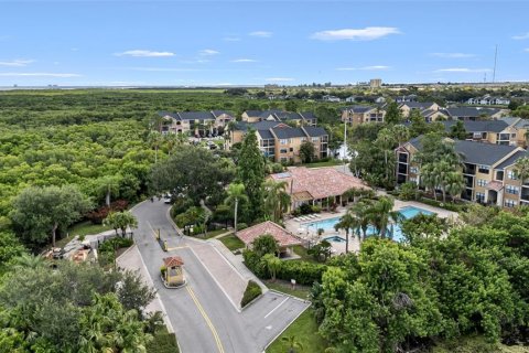 Condo in Saint Petersburg, Florida, 1 bedroom  № 1900529 - photo 25