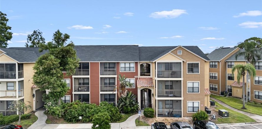 Condo in Saint Petersburg, Florida, 1 bedroom  № 1900529