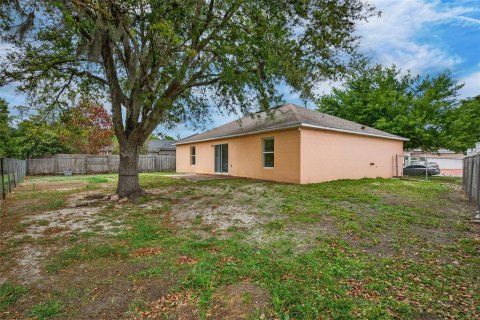 House in Kissimmee, Florida 3 bedrooms, 129.69 sq.m. № 2142893 - photo 25