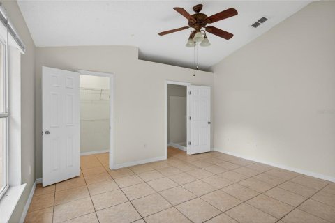 House in Kissimmee, Florida 3 bedrooms, 129.69 sq.m. № 2142893 - photo 14