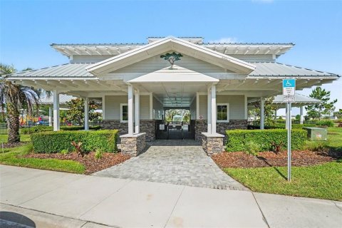 Villa ou maison à vendre à Land O' Lakes, Floride: 3 chambres, 142.33 m2 № 2195316 - photo 18