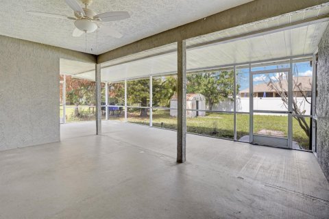 Casa en venta en Port St. Lucie, Florida, 3 dormitorios, 146.79 m2 № 2288696 - foto 30