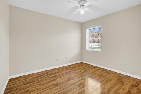 Casa en venta en Port St. Lucie, Florida, 3 dormitorios, 146.79 m2 № 2288696 - foto 28