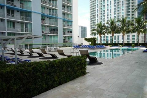 Condo in Miami, Florida, 2 bedrooms  № 2083605 - photo 22