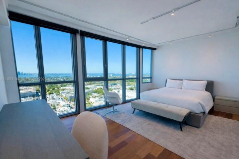 Condominio en alquiler en Miami Beach, Florida, 4 dormitorios, 223.99 m2 № 2054539 - foto 20
