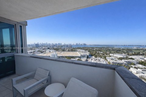 Condominio en alquiler en Miami Beach, Florida, 4 dormitorios, 223.99 m2 № 2054539 - foto 29