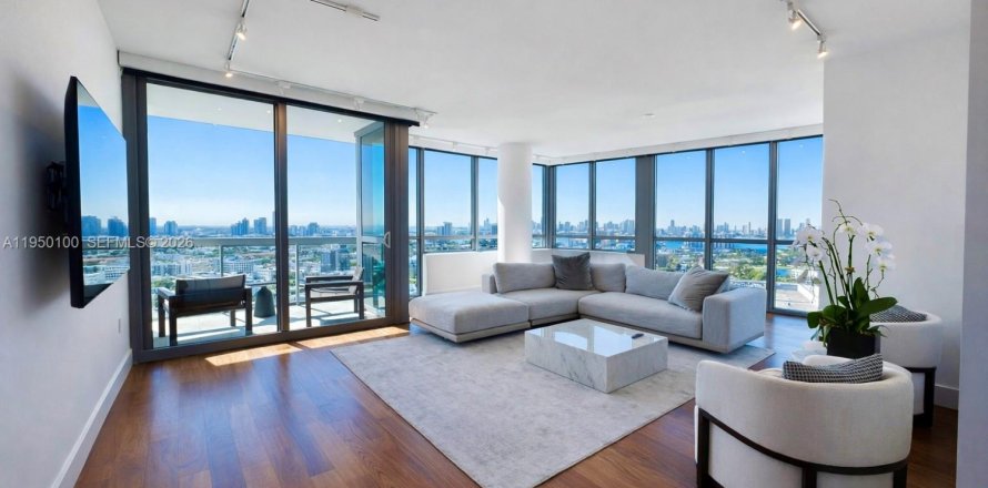 Condominio en Miami Beach, Florida, 4 dormitorios № 2054539