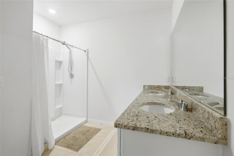 Villa ou maison à vendre à Haines City, Floride: 3 chambres, 160.26 m2 № 2140287 - photo 25