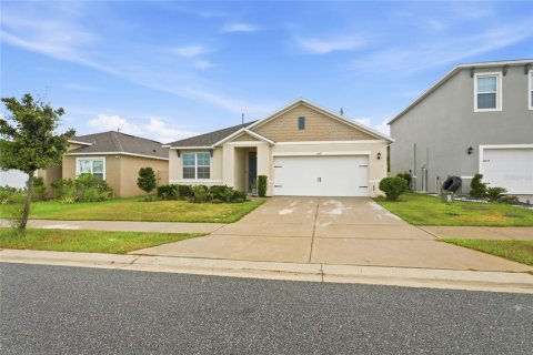 Villa ou maison à vendre à Haines City, Floride: 3 chambres, 160.26 m2 № 2140287 - photo 2