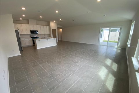 House in Palm Coast, Florida 4 bedrooms, 208.01 sq.m. № 2152374 - photo 3